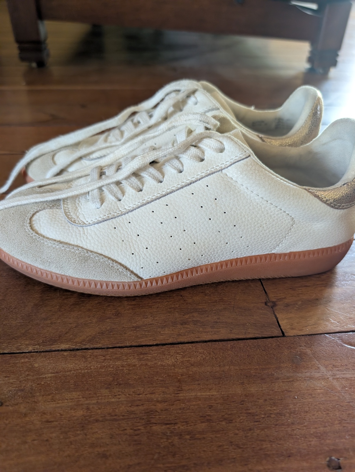 Brand Sneakers size 37