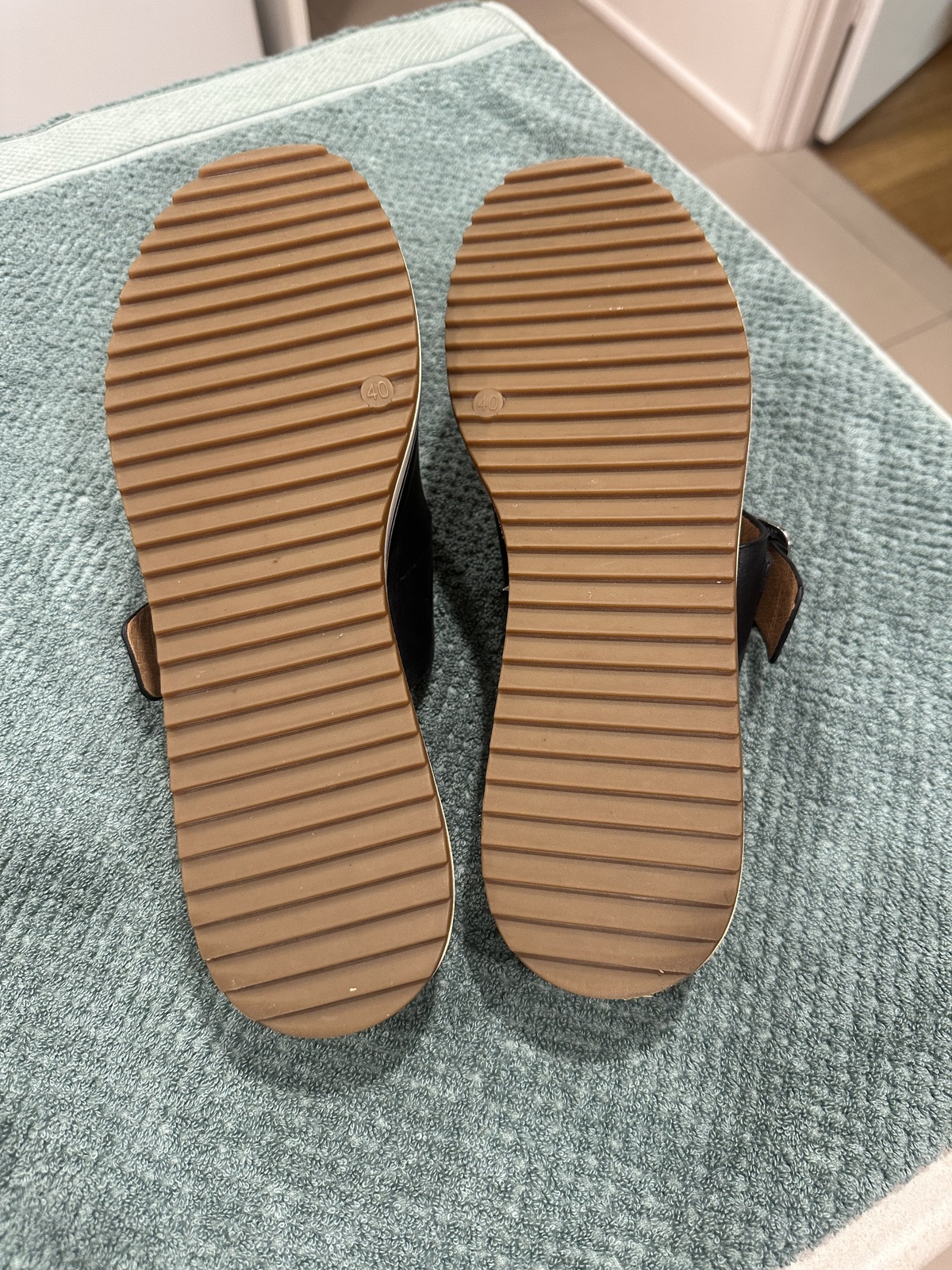 SPORTEZ BLACK LEATHER SANDALS 