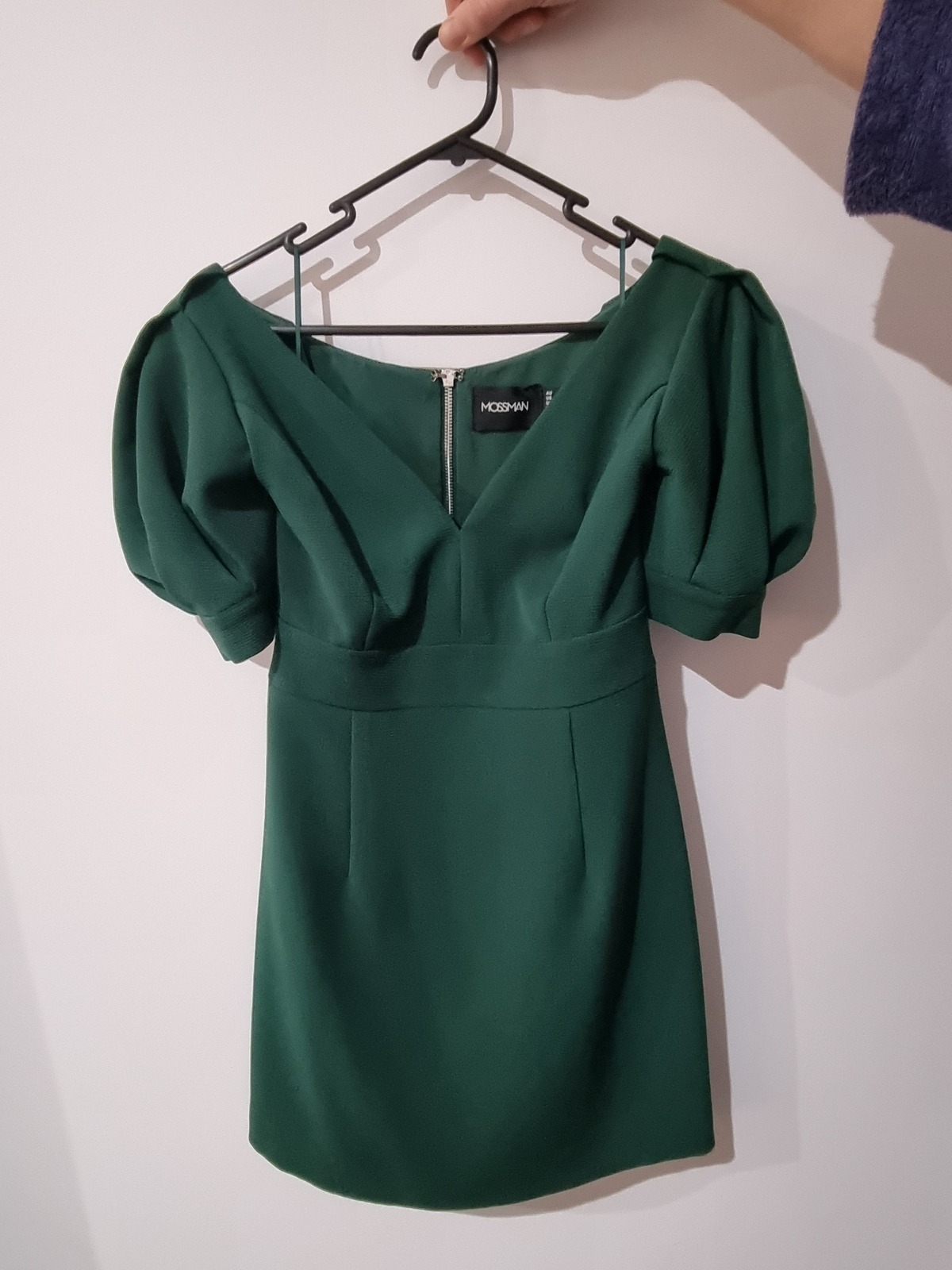 Short green cocktail dress