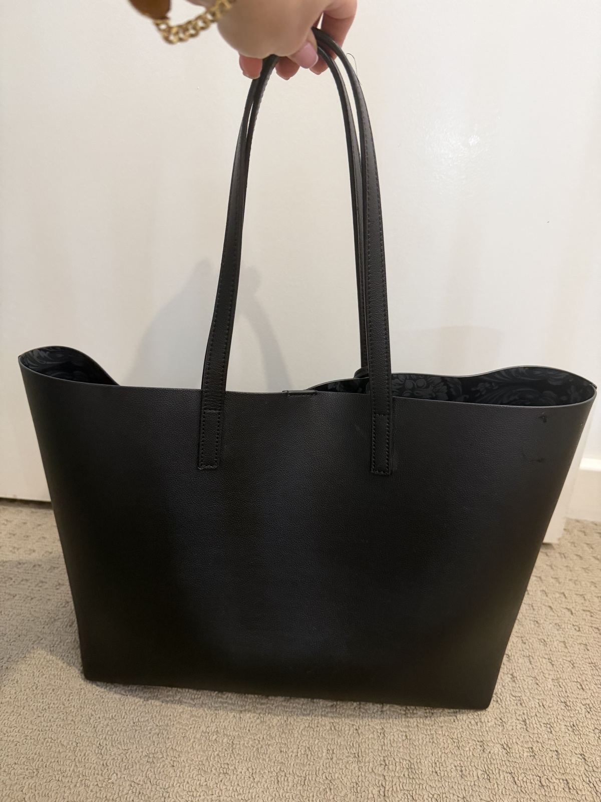 Virtus tote bag