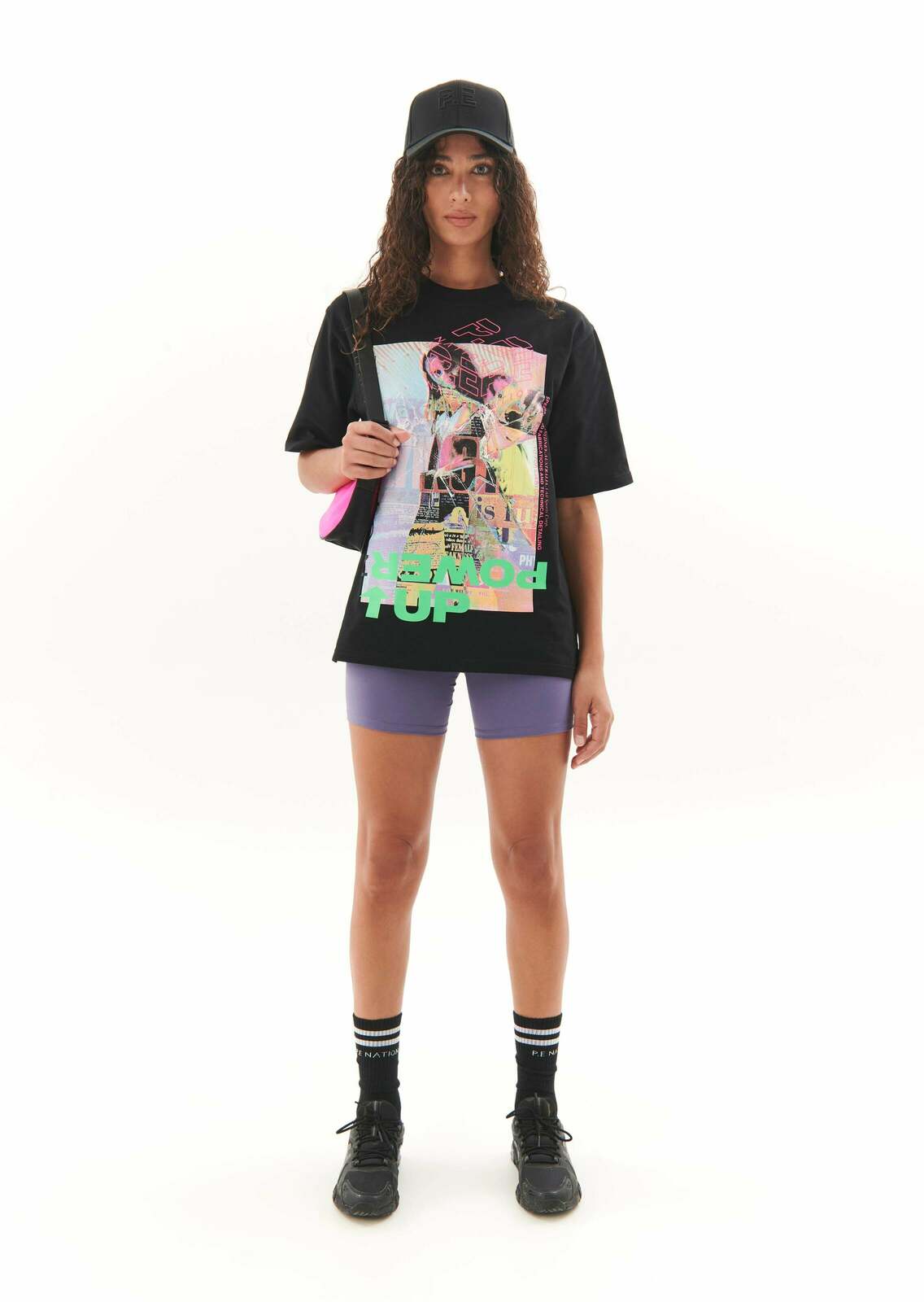 POWER UP TEE IN BLACK