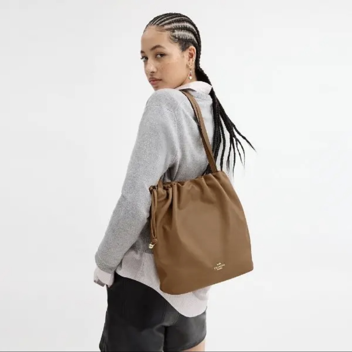 Faye Drawstring Tote Bag in Honey Brown