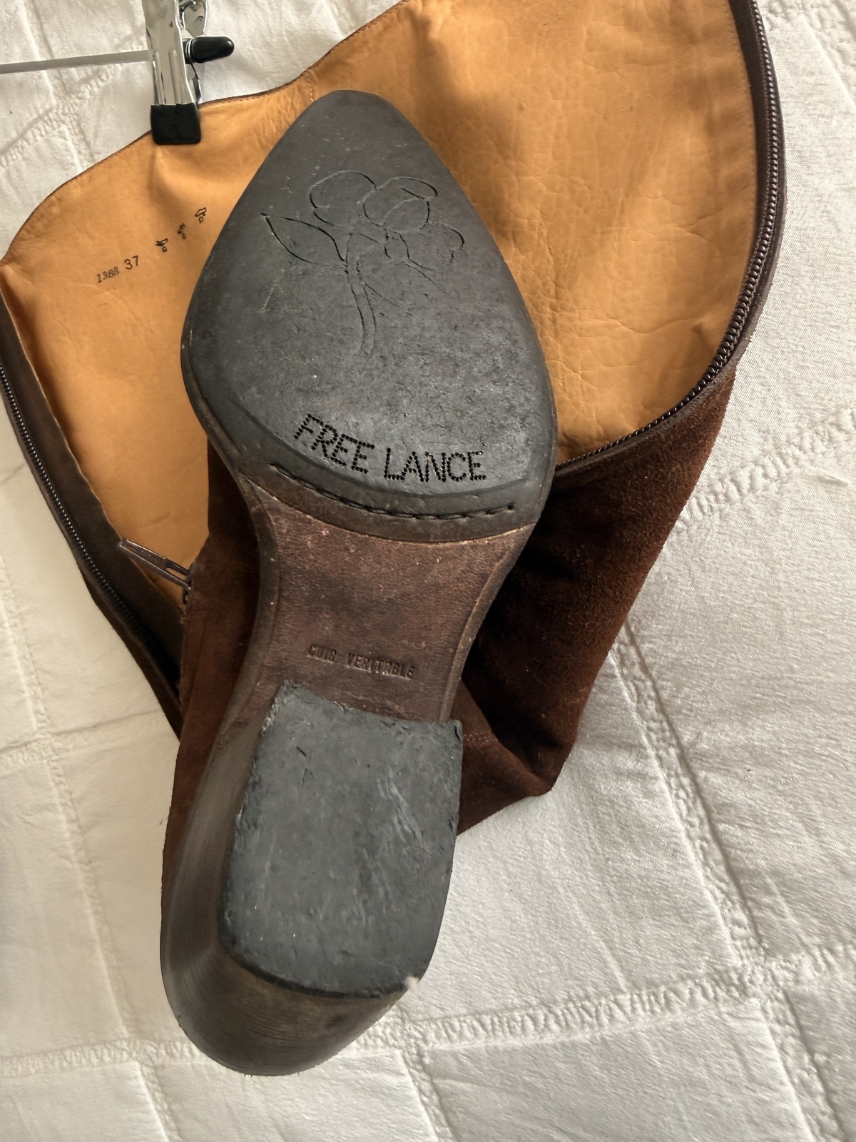 French brown suede cowboy boots Size 37