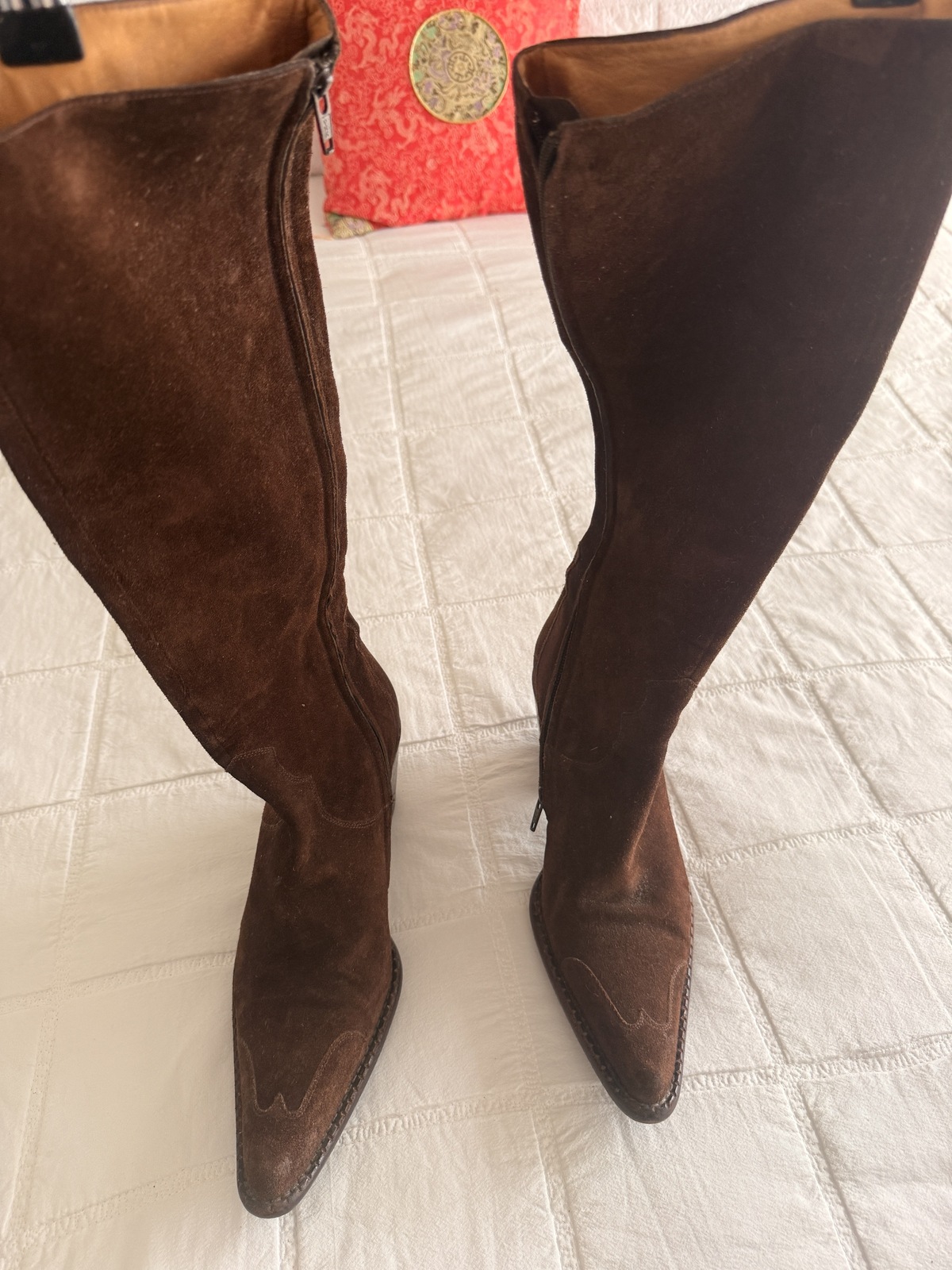 French brown suede cowboy boots Size 37