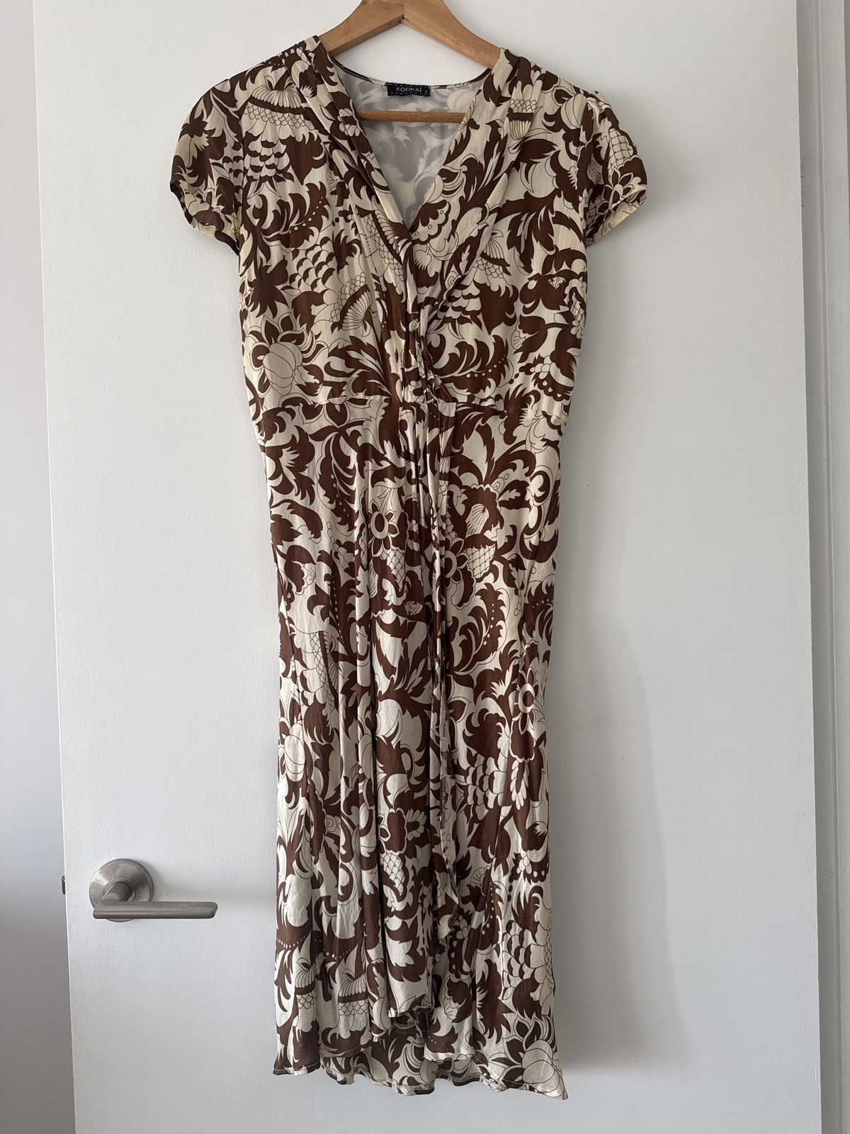 Rare 100% silk wrap dress size 2 AU10
