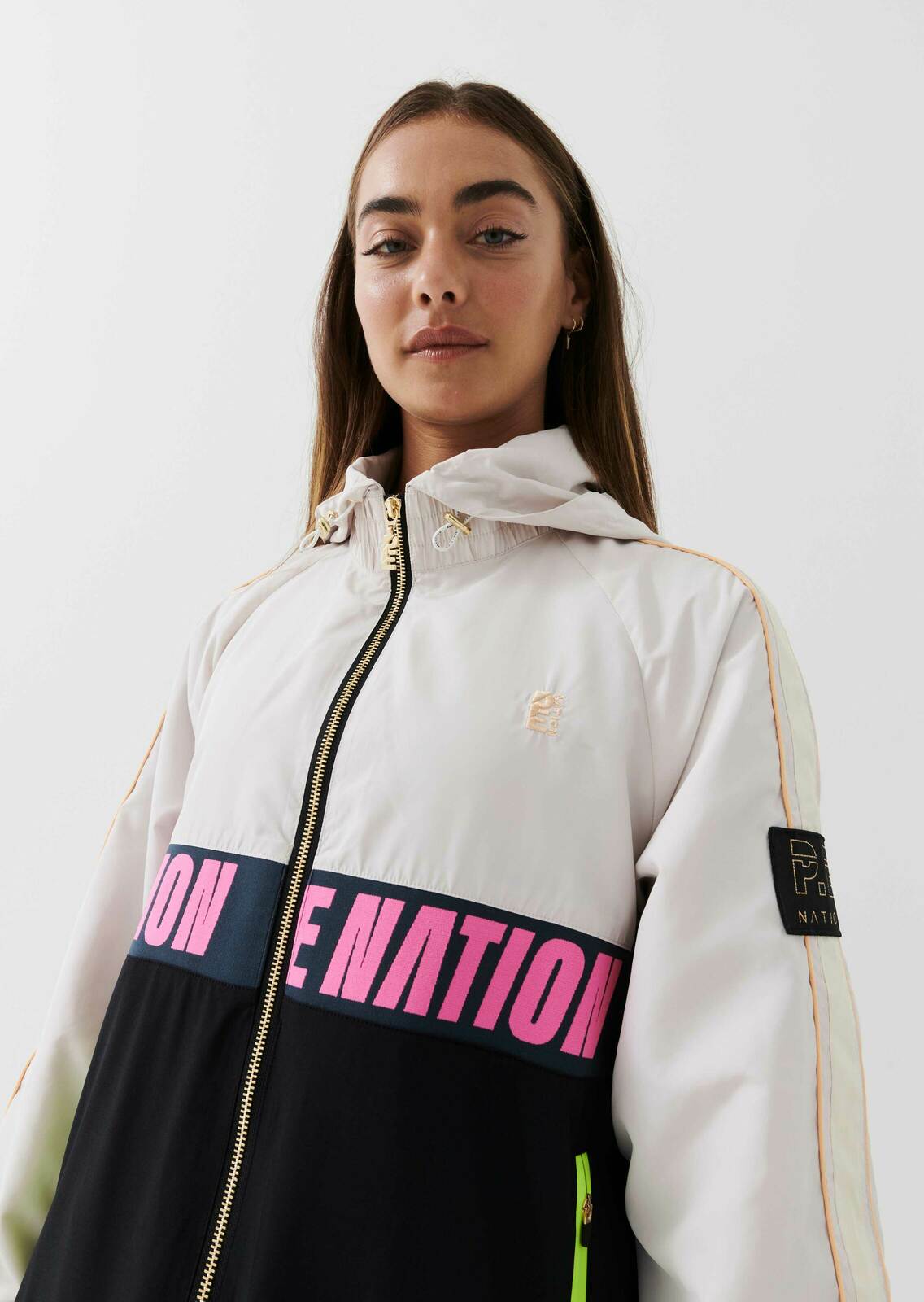 MAN DOWN JACKET IN WHITE SAND