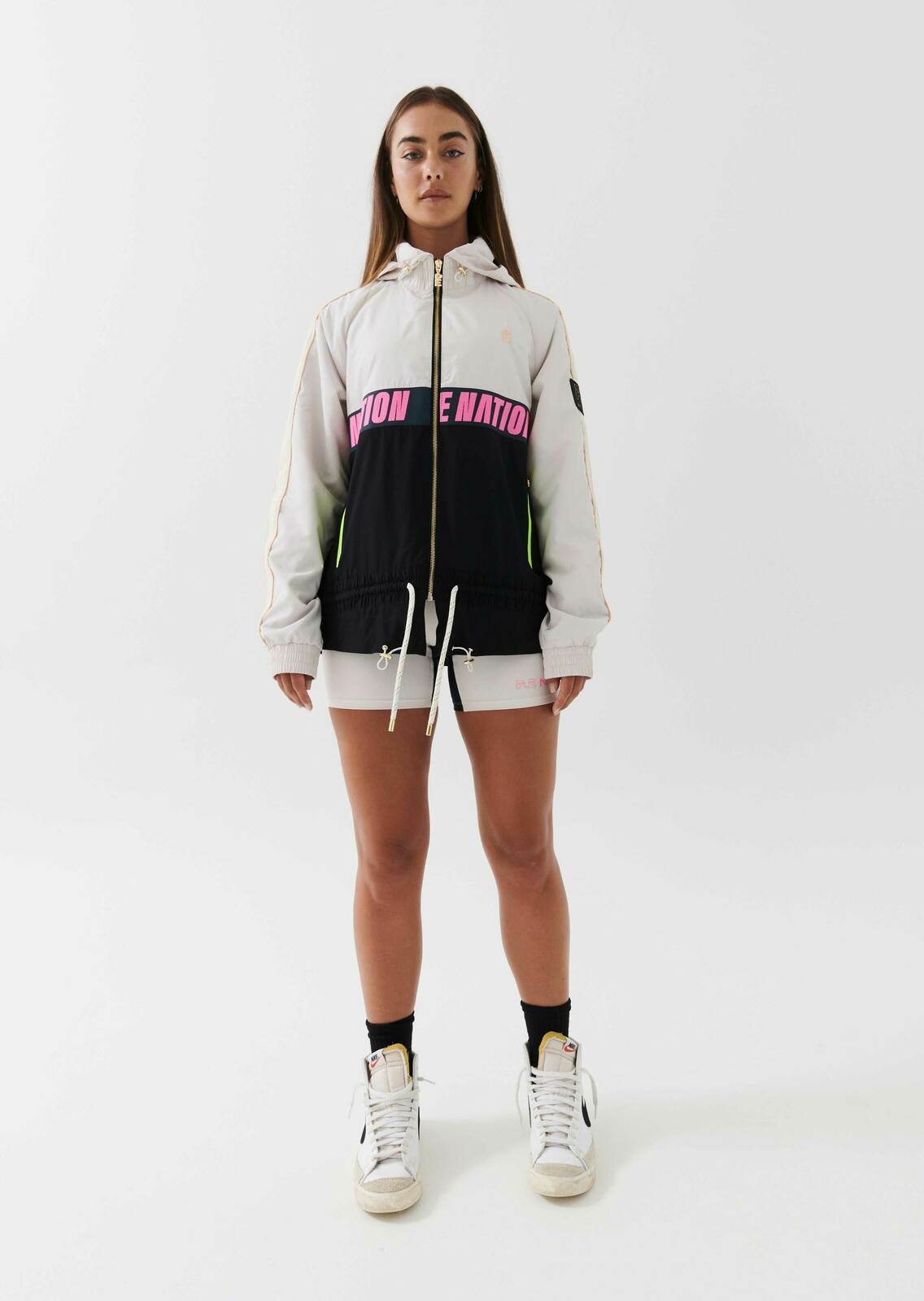 MAN DOWN JACKET IN WHITE SAND