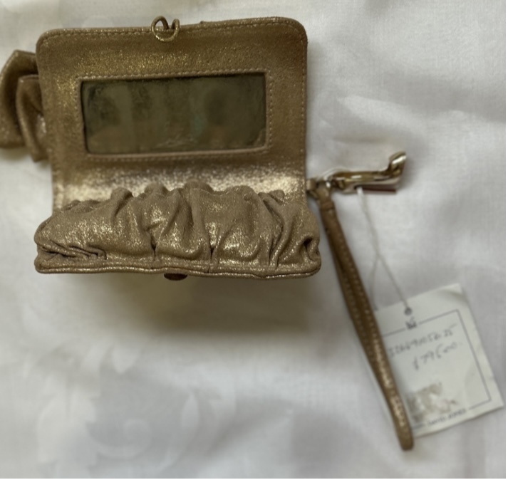 Authentic Christian Louboutin Shimmer Gold Bow Wristlet Pouch - NWT (RRP $795)