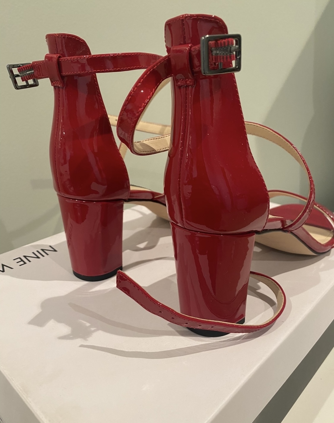 red patent sandals size au 8.5