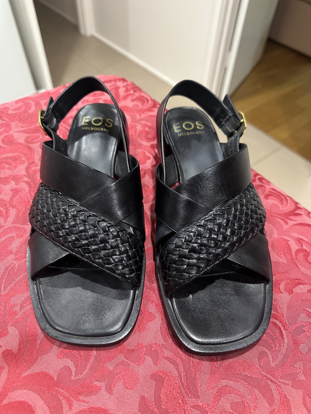 LATICIA LEATHER BLACK SANDALS