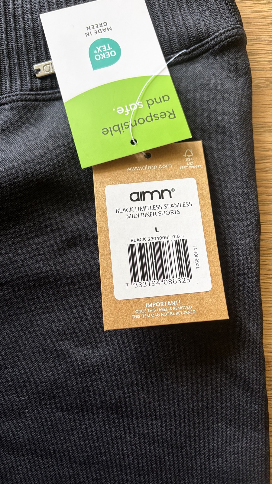 Black Limitless Seamless Midi Biker Shorts Size L Black 