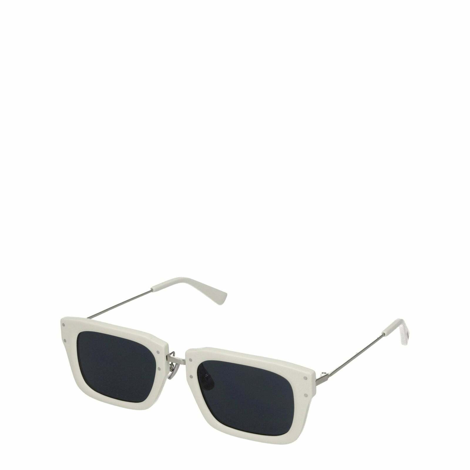 Haircalf Square Sunglasses with Dark Lenses and Acetate Frame - White / One Size