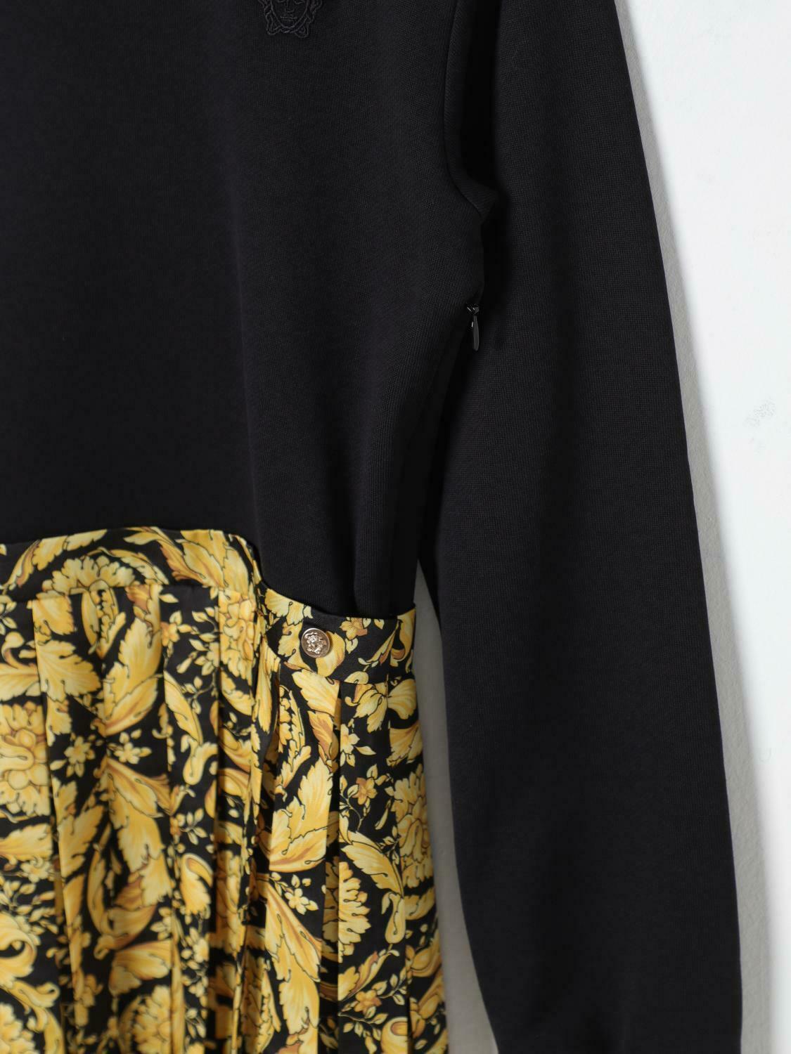 Pleated Skirt Dress Baroque Print - Multicolor / 6 EU