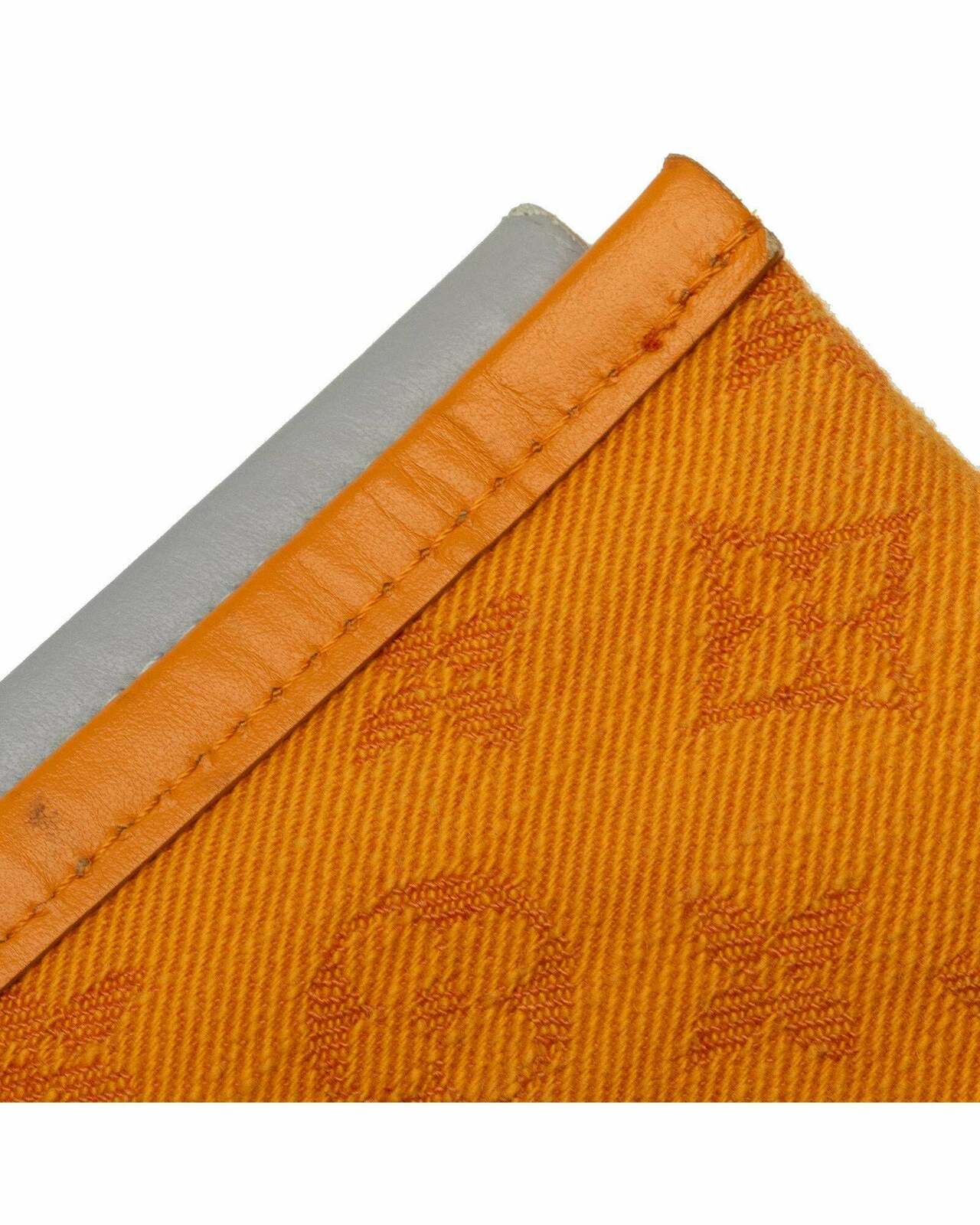 Louis Vuitton x Supreme Pochette Crossbody Bag White - Gray / One Size