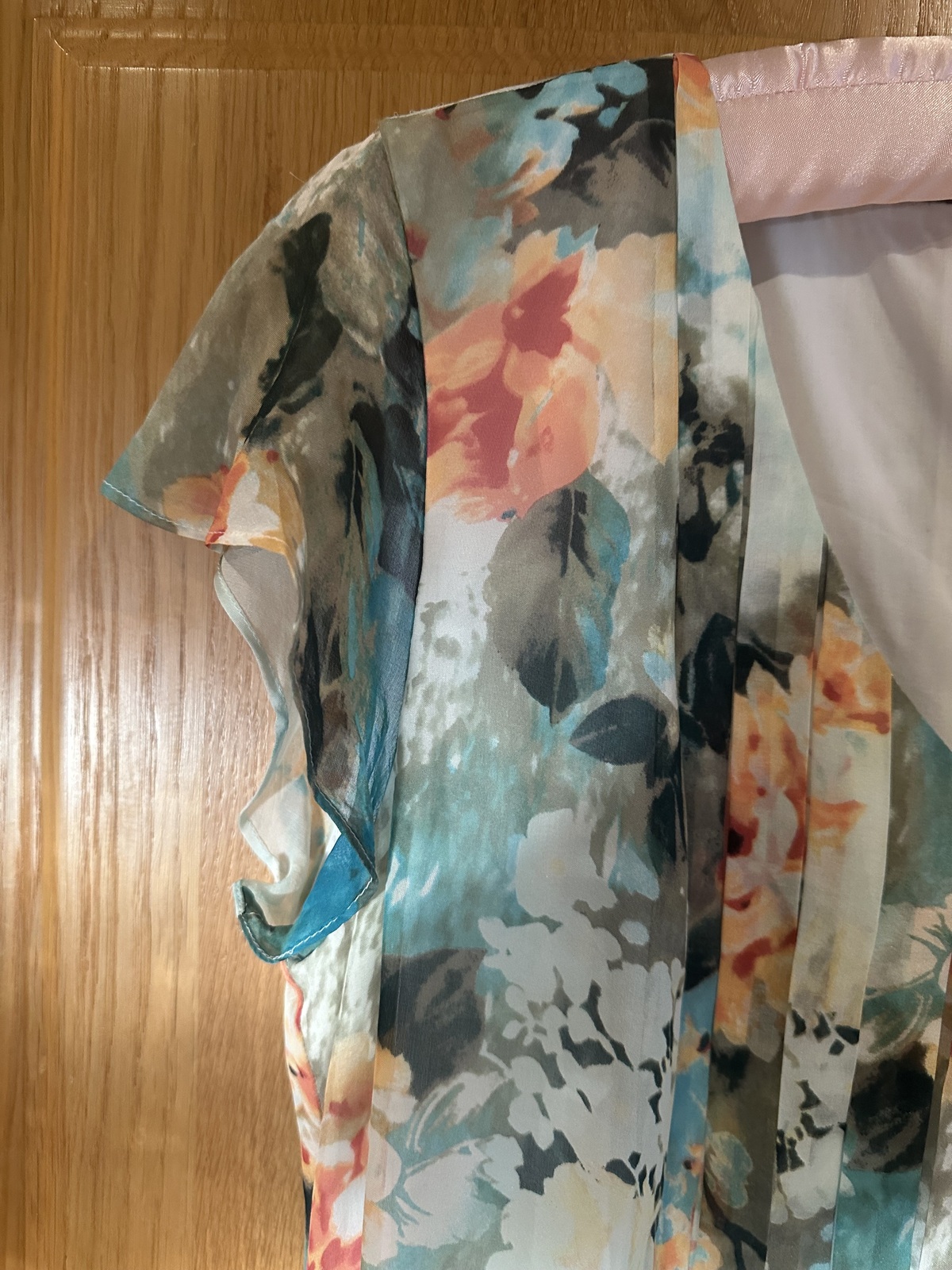 Silk 100% new floral dress, Blue Illusion, size M. Never worn.