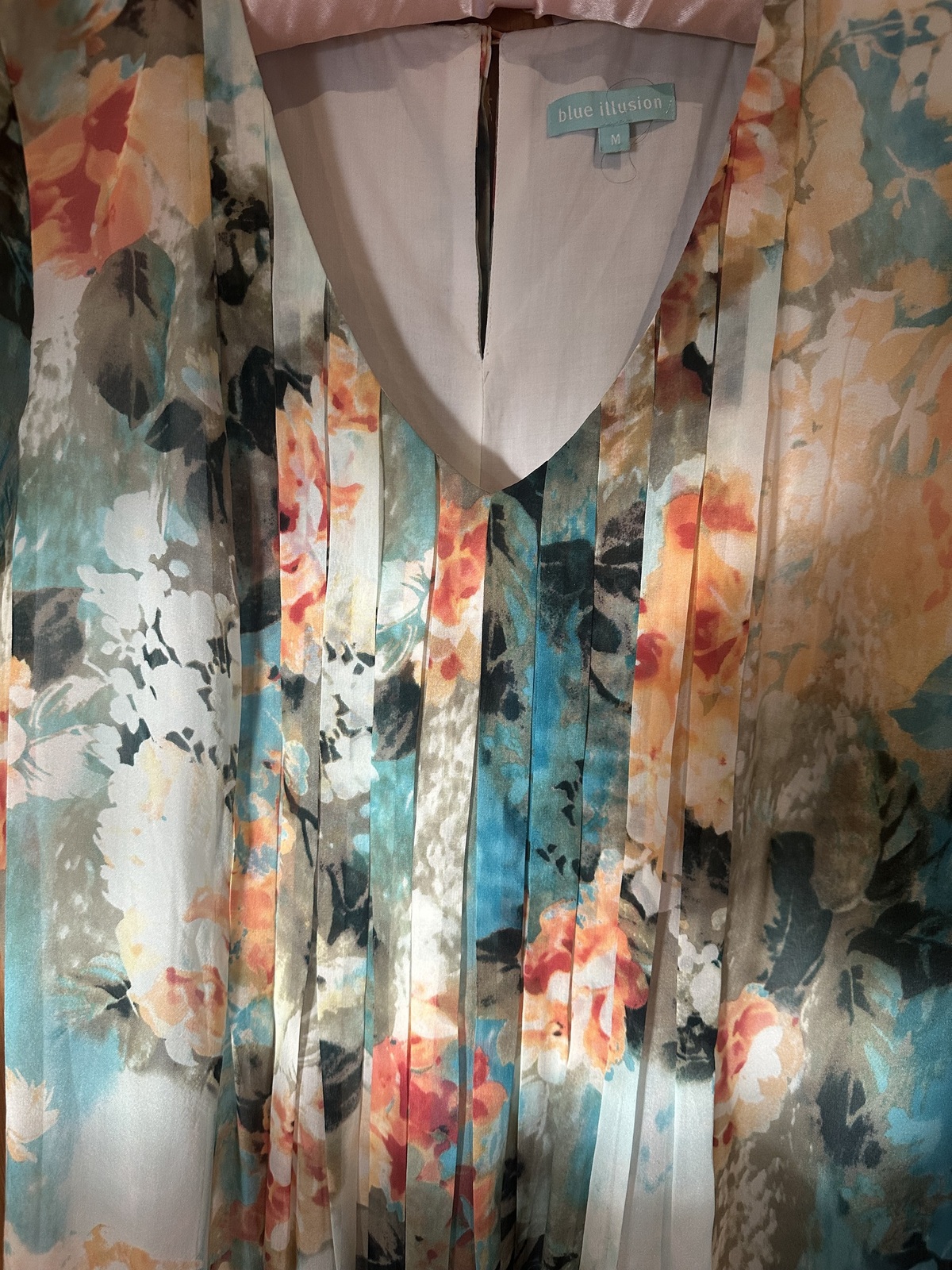 Silk 100% new floral dress, Blue Illusion, size M. Never worn.