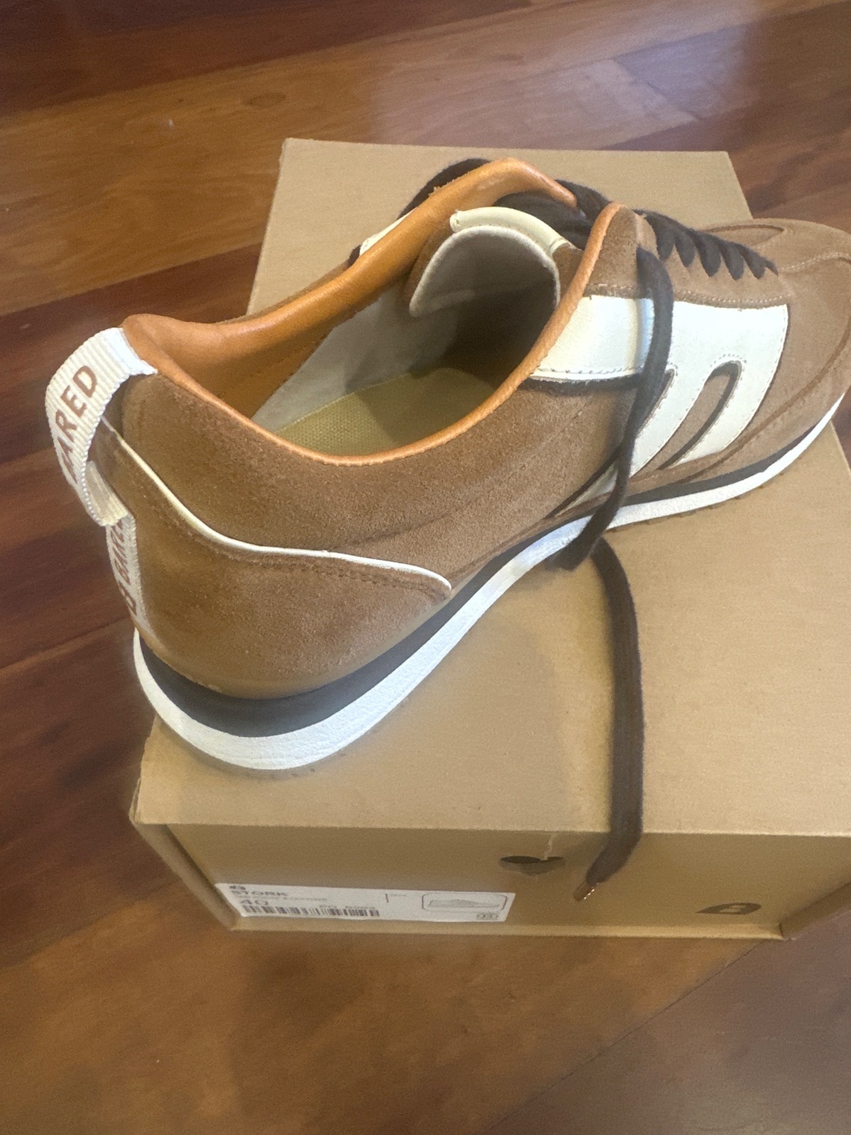 Stork tan suede & leather sneaker