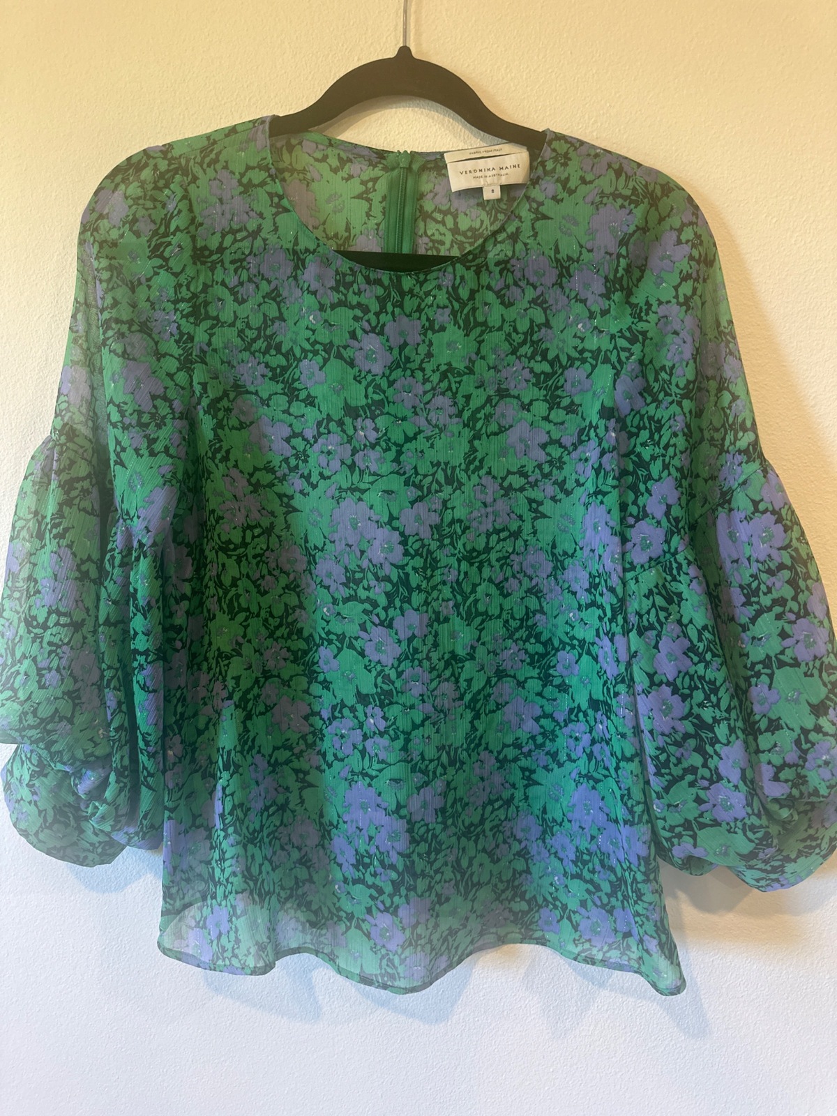 Floral puff sleeve top