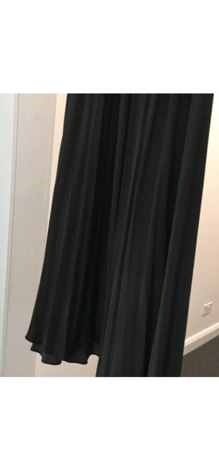 BNWT Soft Pleat Dress Sz 16 Black