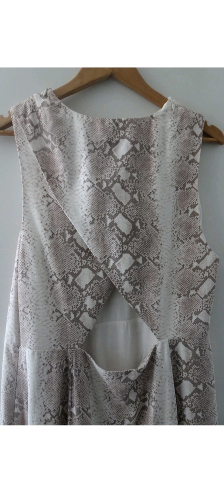 BNWT Snakeprint Dress Size 16