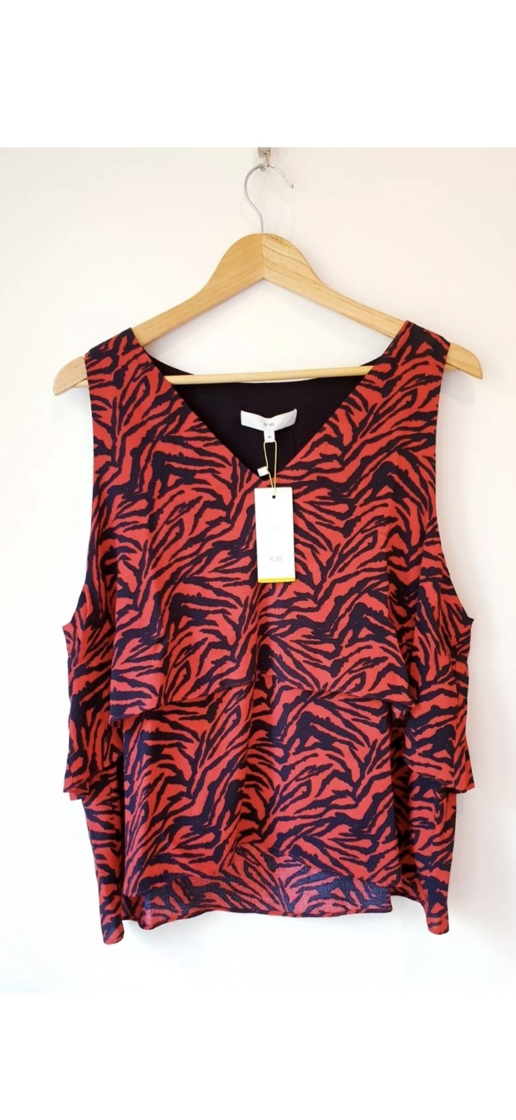 BNWT Women's Size 16 Red Zebra Print Tiered Blouse
