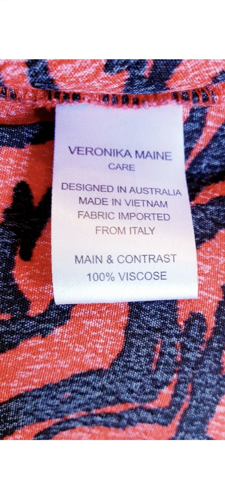 BNWT Women's Size 16 Red Zebra Print Tiered Blouse