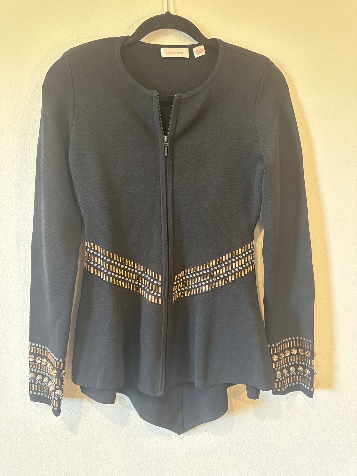Dressy jacket with embellished jewels
