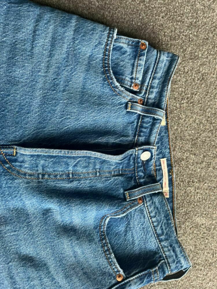 Ribcage Straight Ankle Jeans