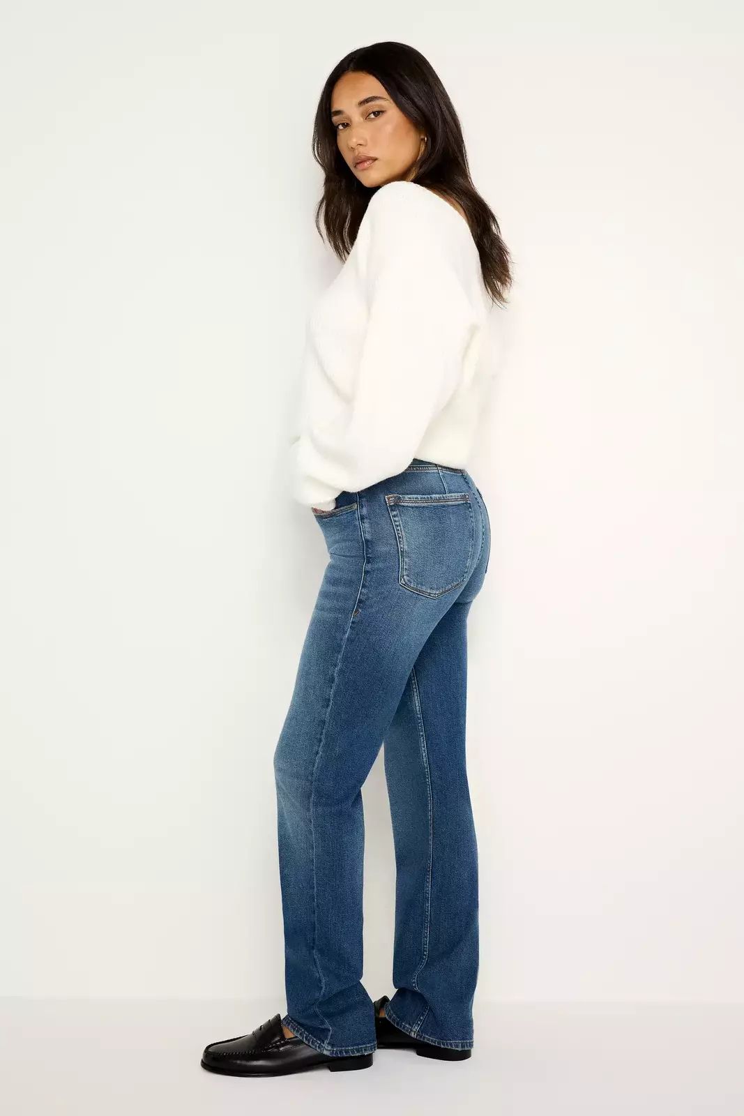  - Good Icon Straight Jeans