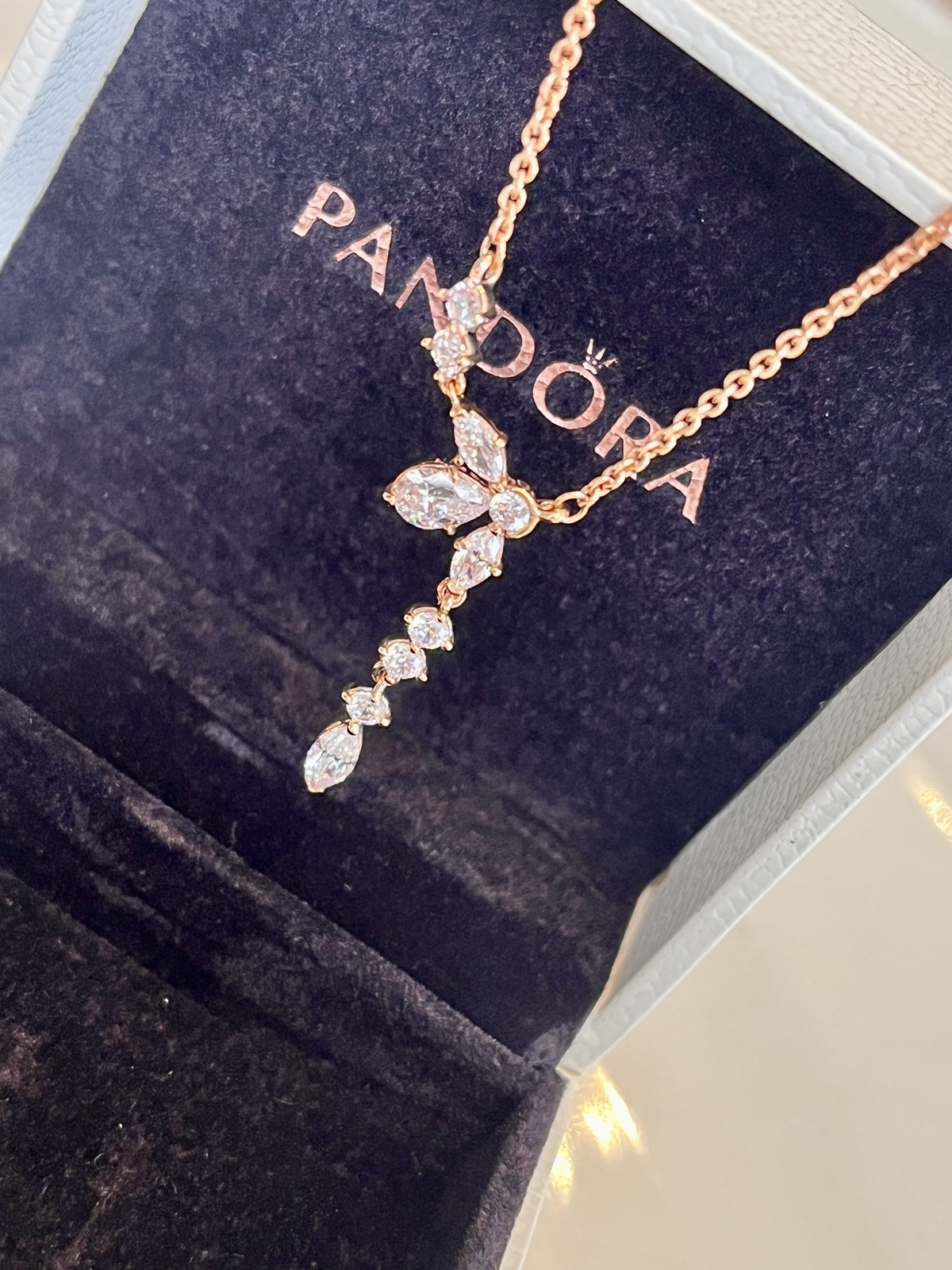 ROSE HERBARIUM CLUSTER DROP COLLIER NECKLACE - RRP $299