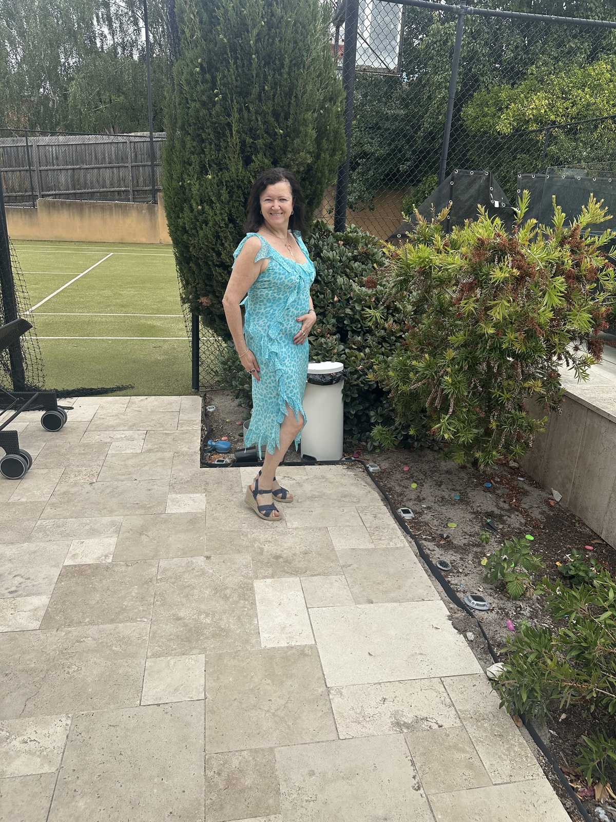 New 100% Silk, Italian blue dress, no tag, size 12 (L)