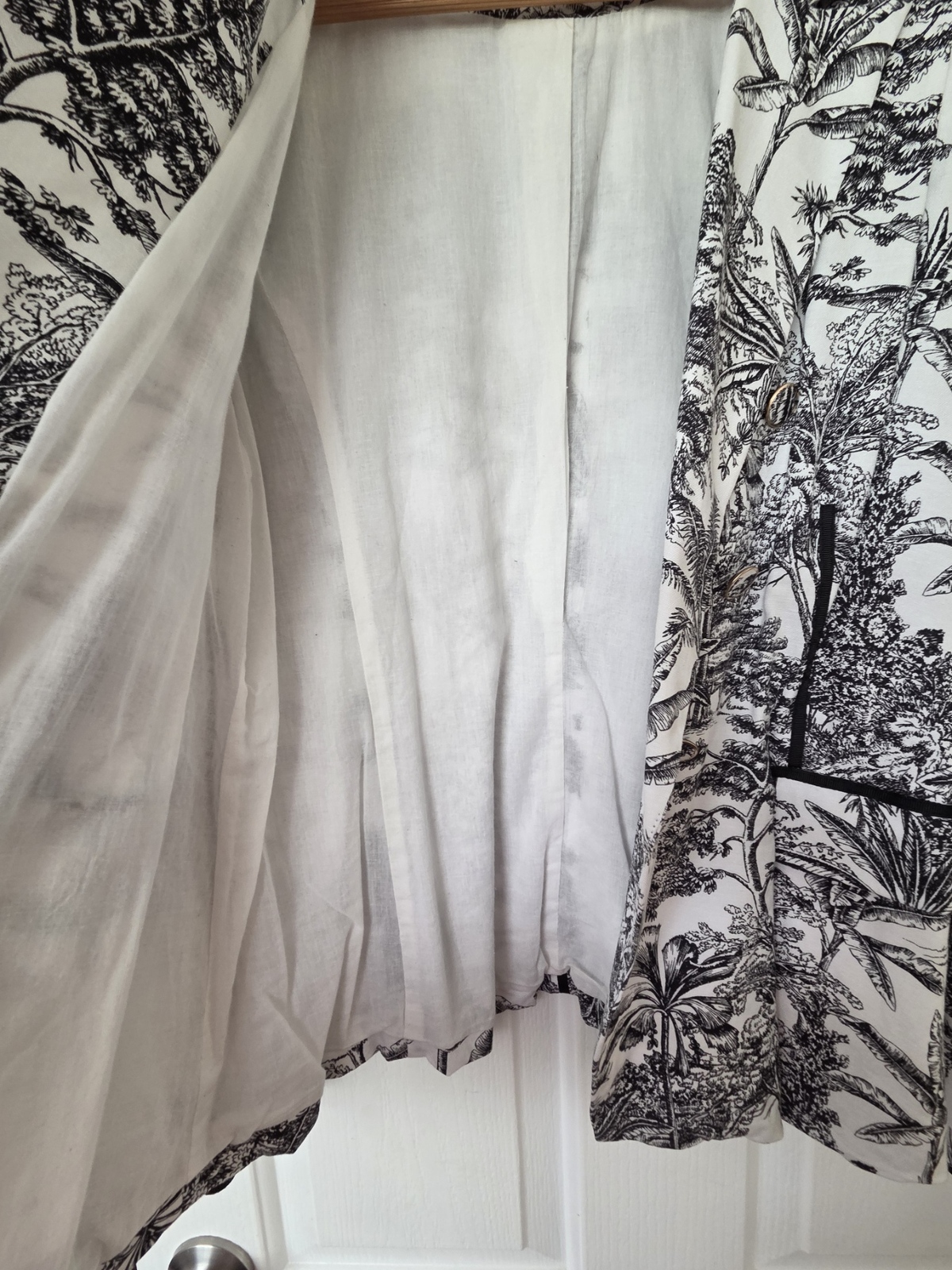 Beautiful - Lovelight Blazer Lightweight Linen Blend Black & White Print- Great Condition Size 12-14