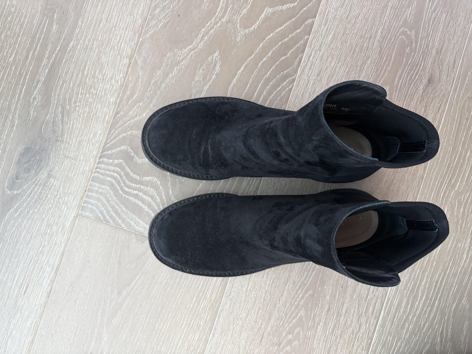  5050 Lift Ankle Boots Black Suede