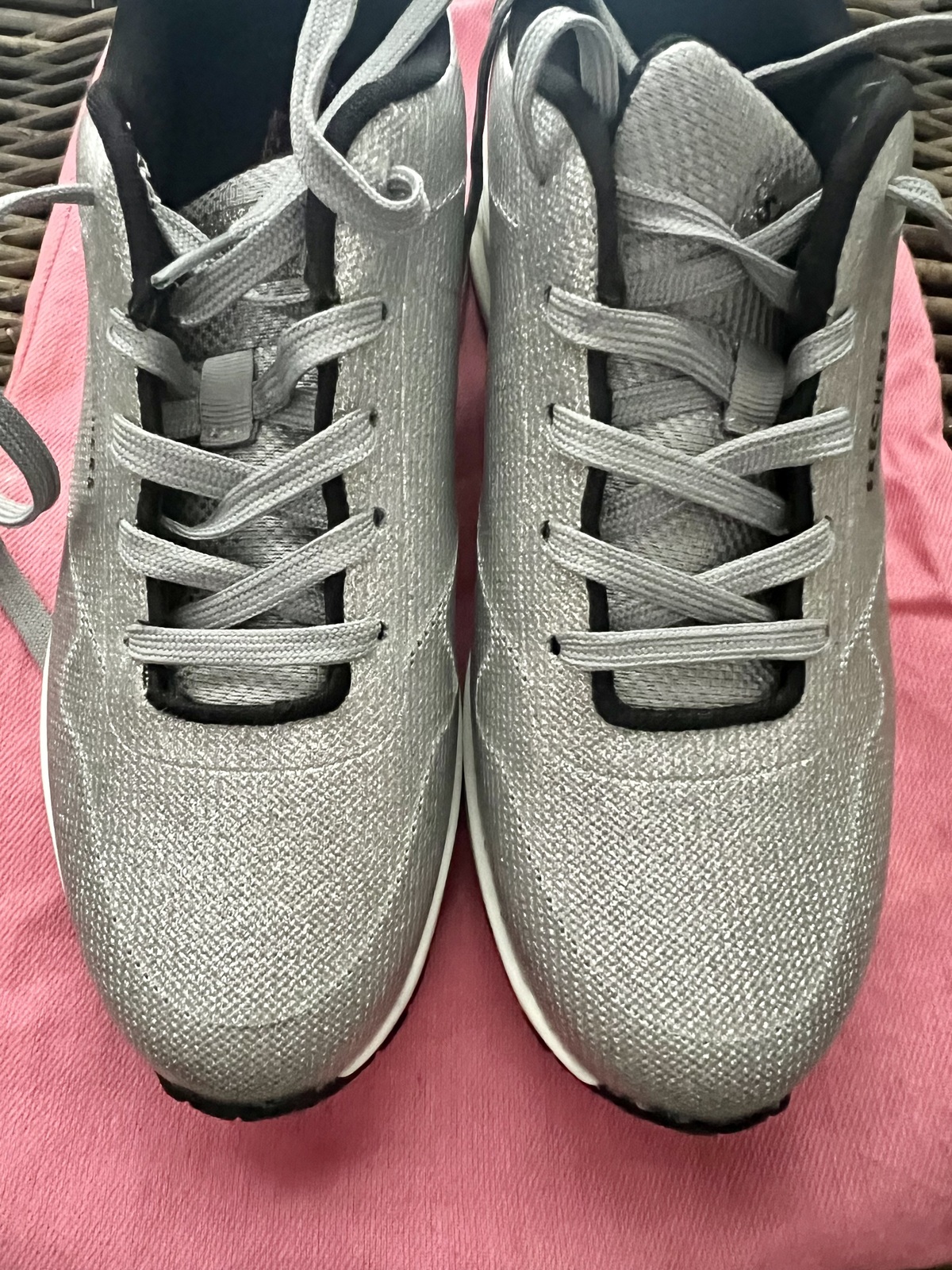 Sneakers - Silver Glitter - US 7.5 
