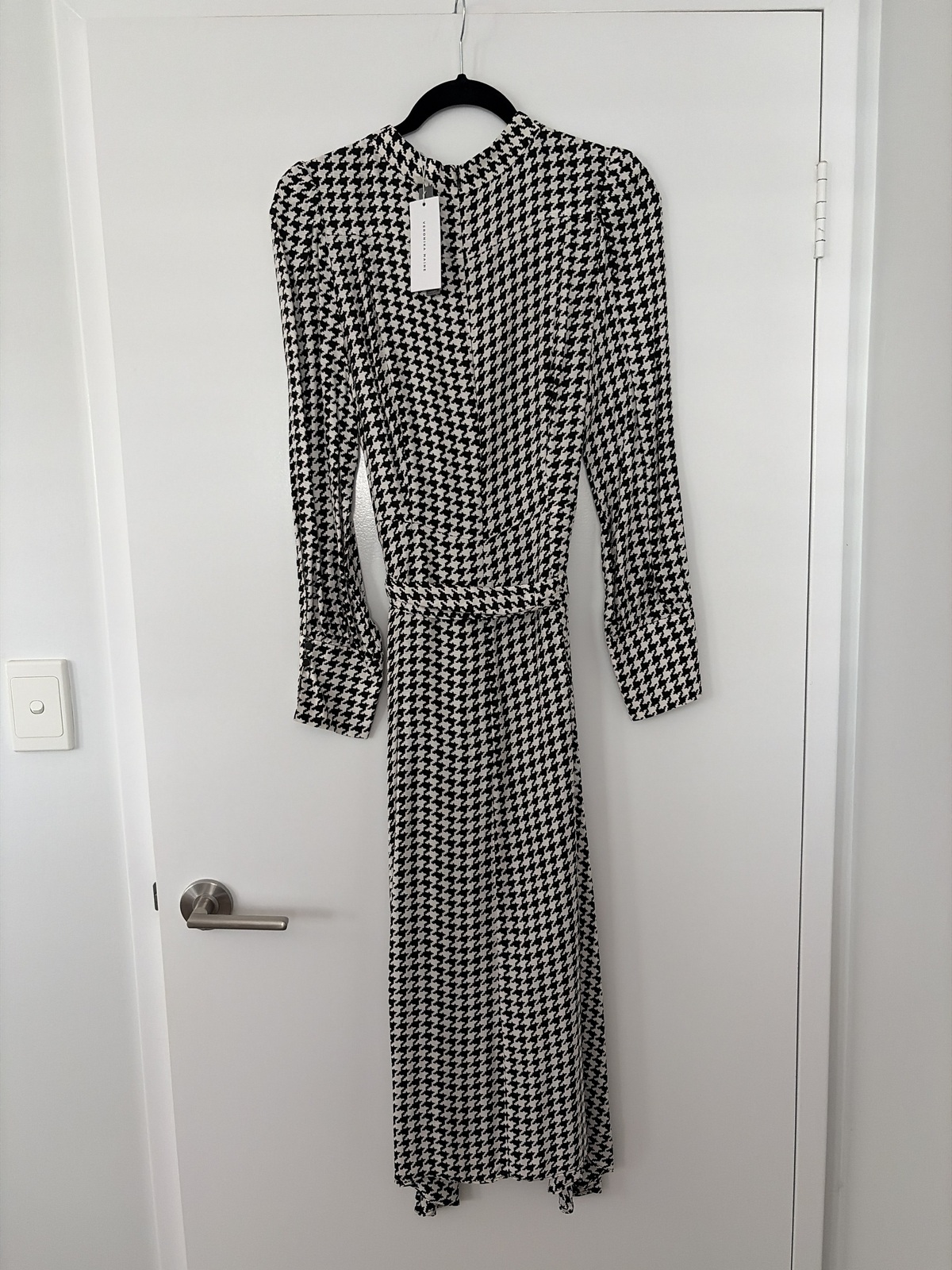 , long sleeve checkered dress. 