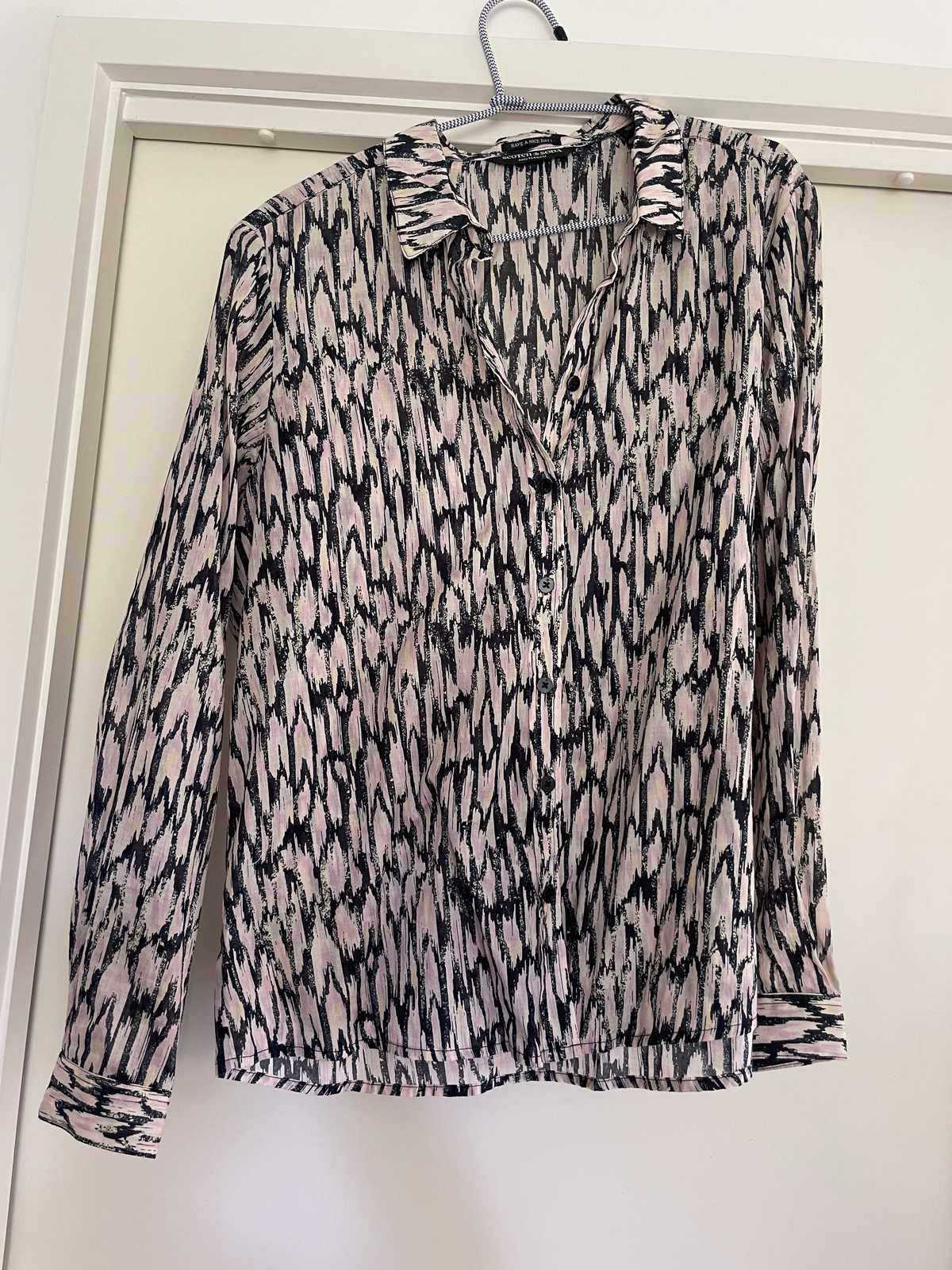 button down long sleeve shirt