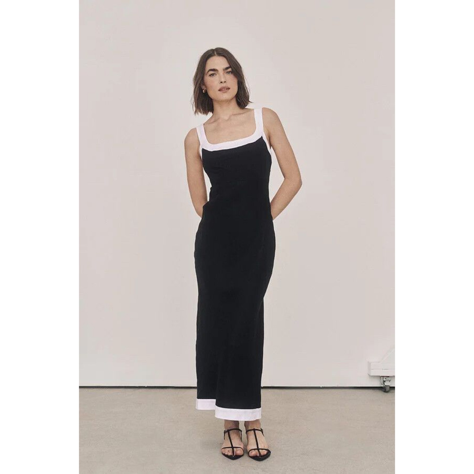 “CARTER” LINEN DRESS, SIZE 8 (BNWT)