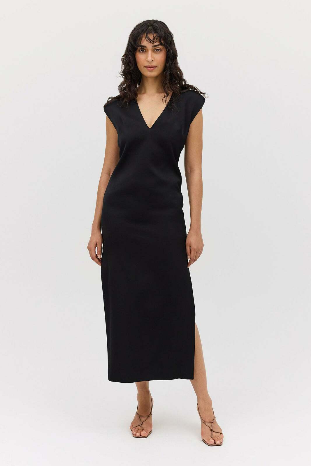 BLACK SATIN CREPE PRESSON DRESS