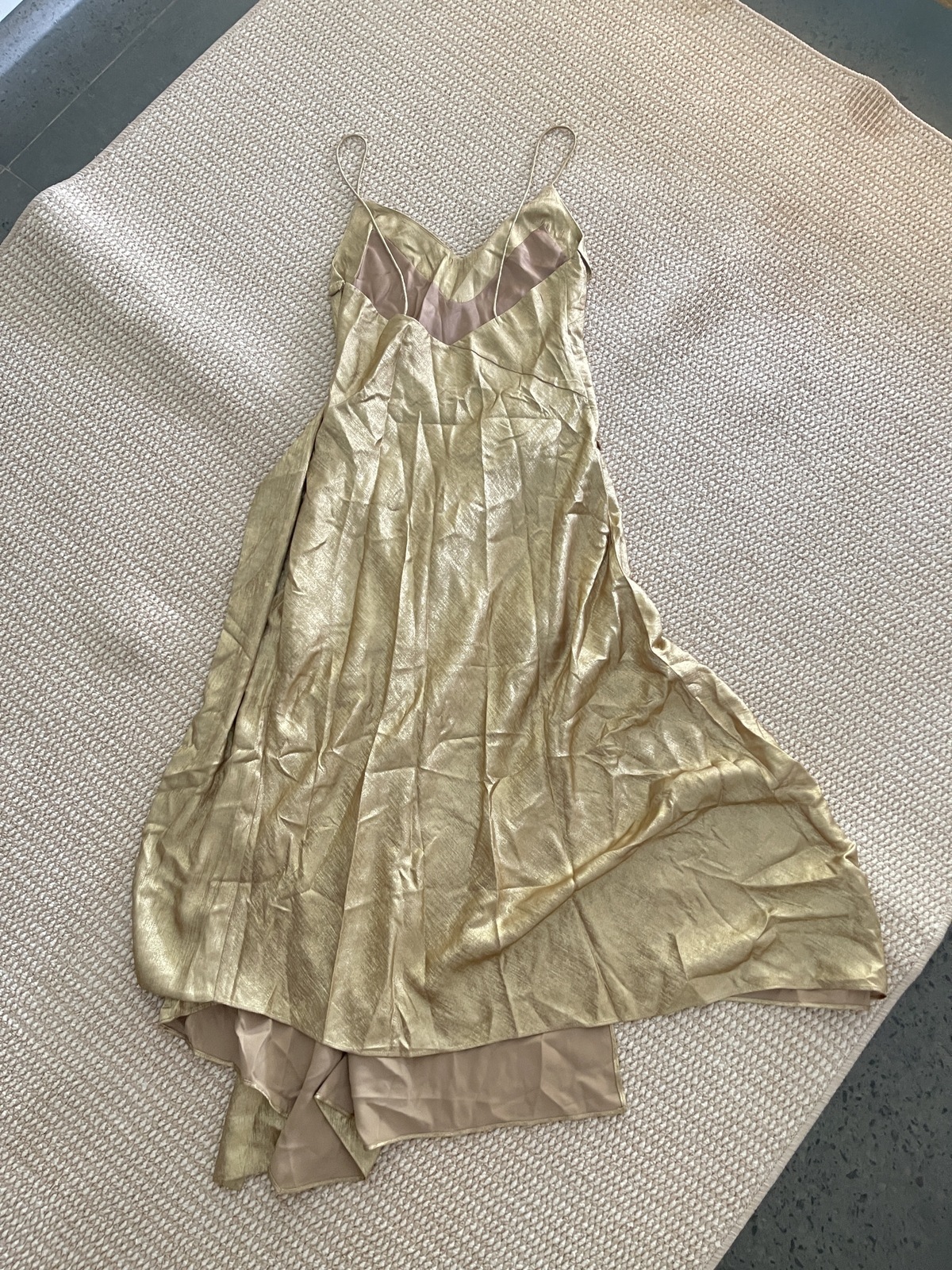 Queensbridge midi dress 