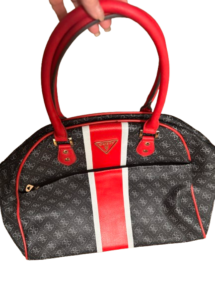 Tudor Dome Traveller Bag