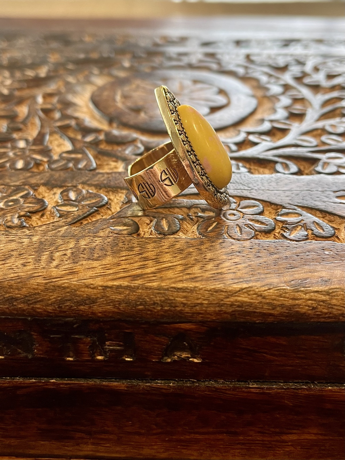 YELLOW & PINK MINI BOHEMIAN BARDOT RING IN GOLD