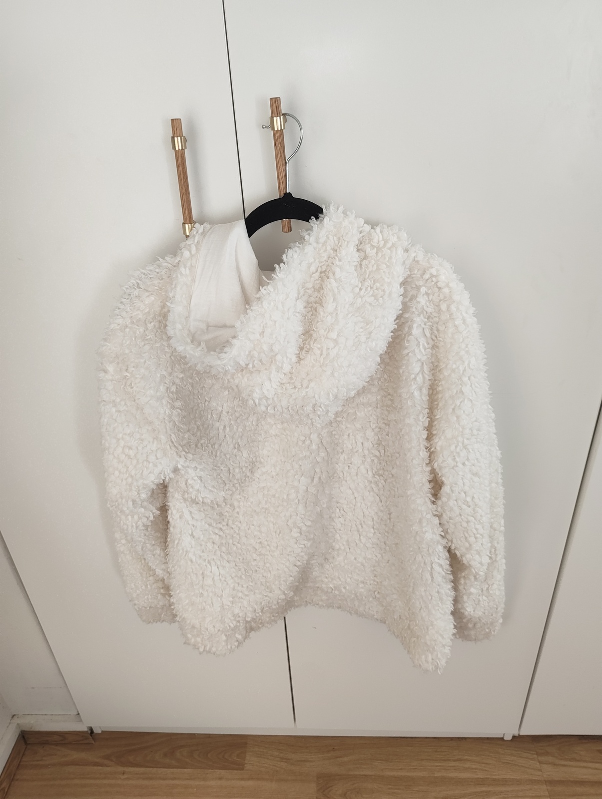 White teddy hooded jacket