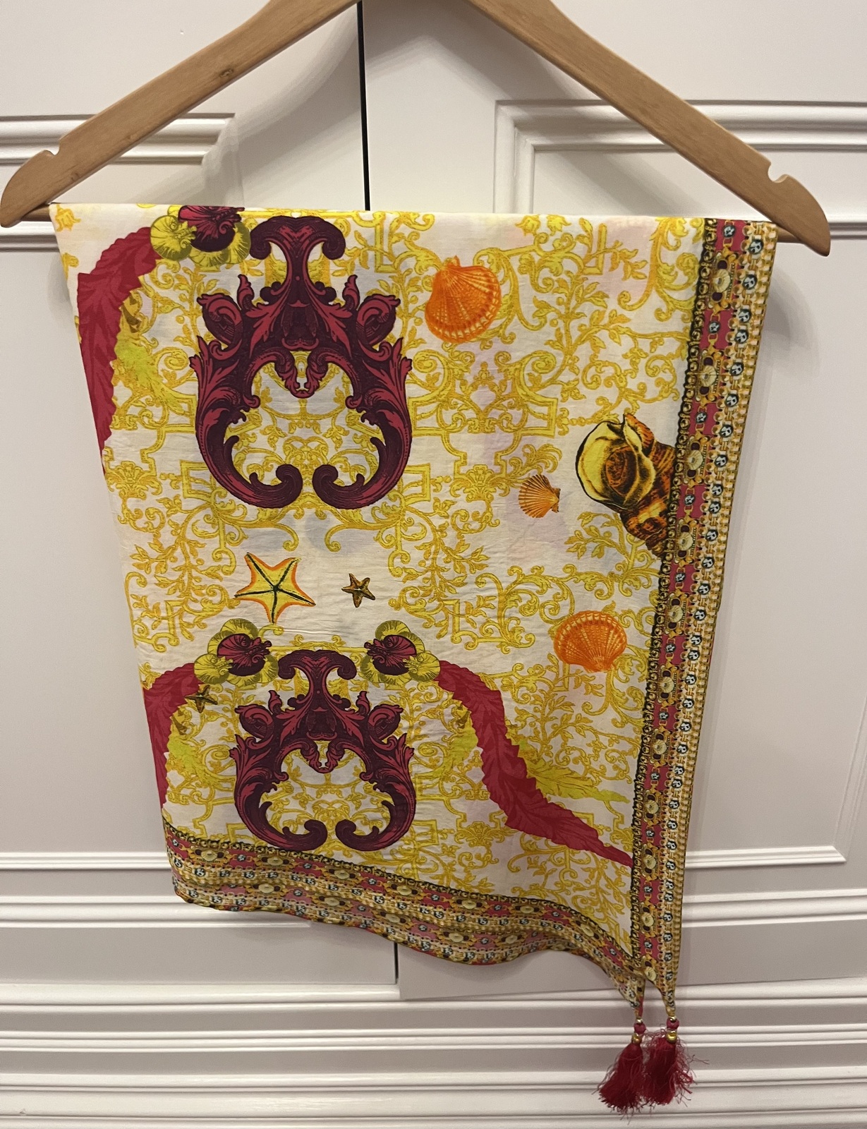 SHORT TASSEL SARONG SQUID SQUAD