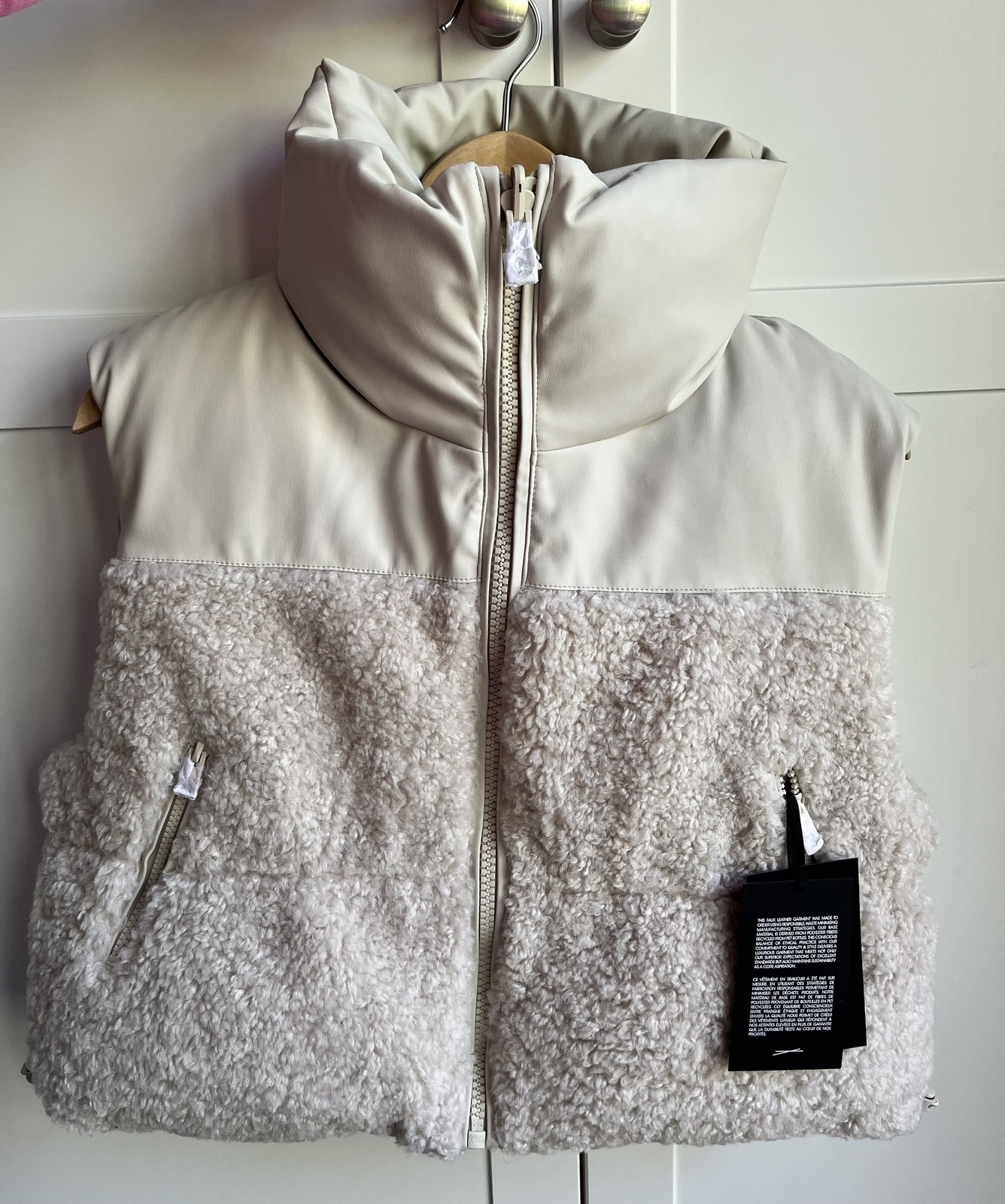 MELICIA | REVERSIBLE PUFFER VEST