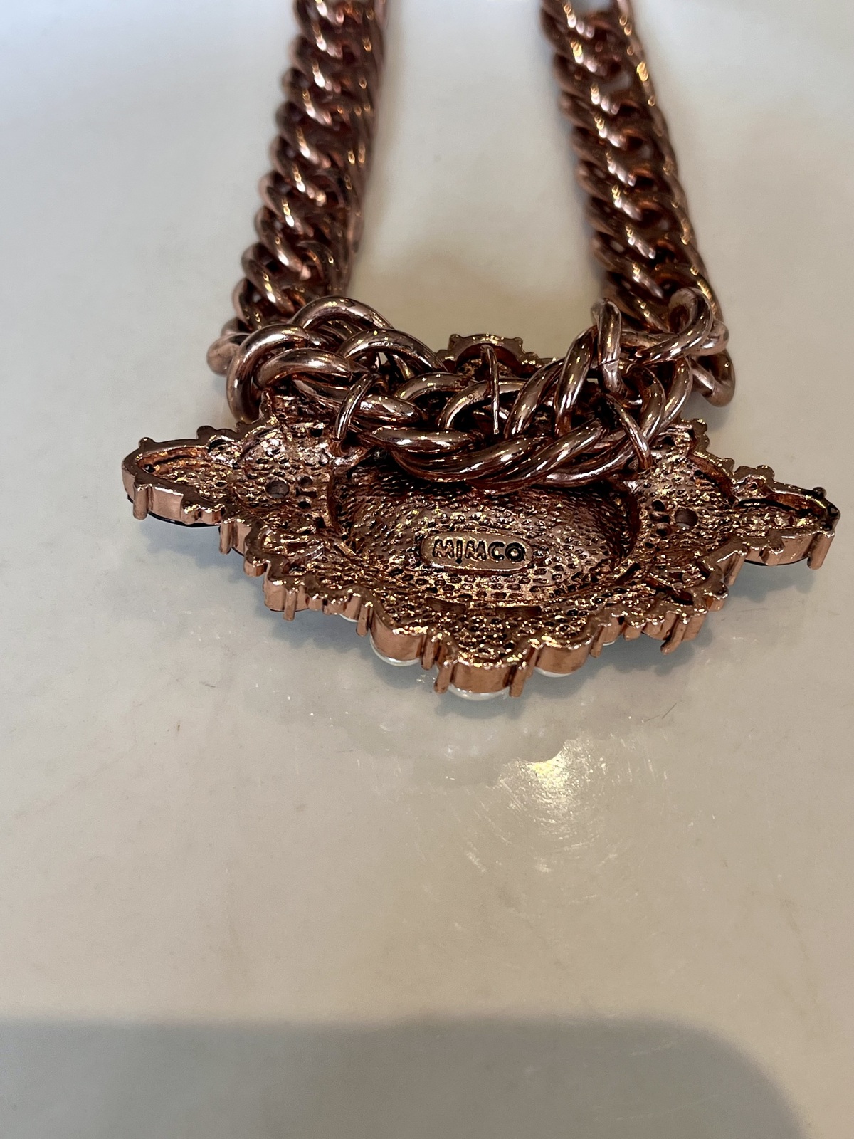 ROSE GOLD REGENCY STATEMENT NECKLACE