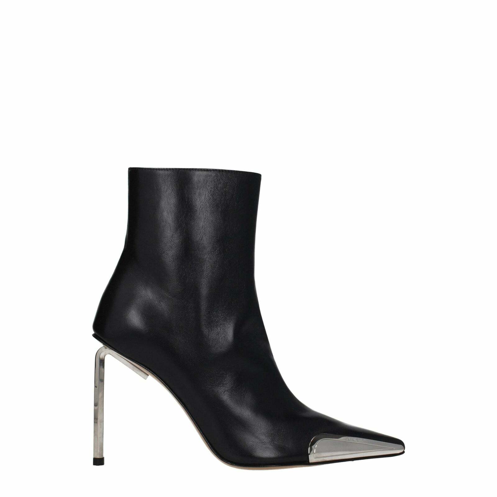 High Heel Leather Ankle Boots with Zip Closure and Pointy Toe - Black / EU36/US6