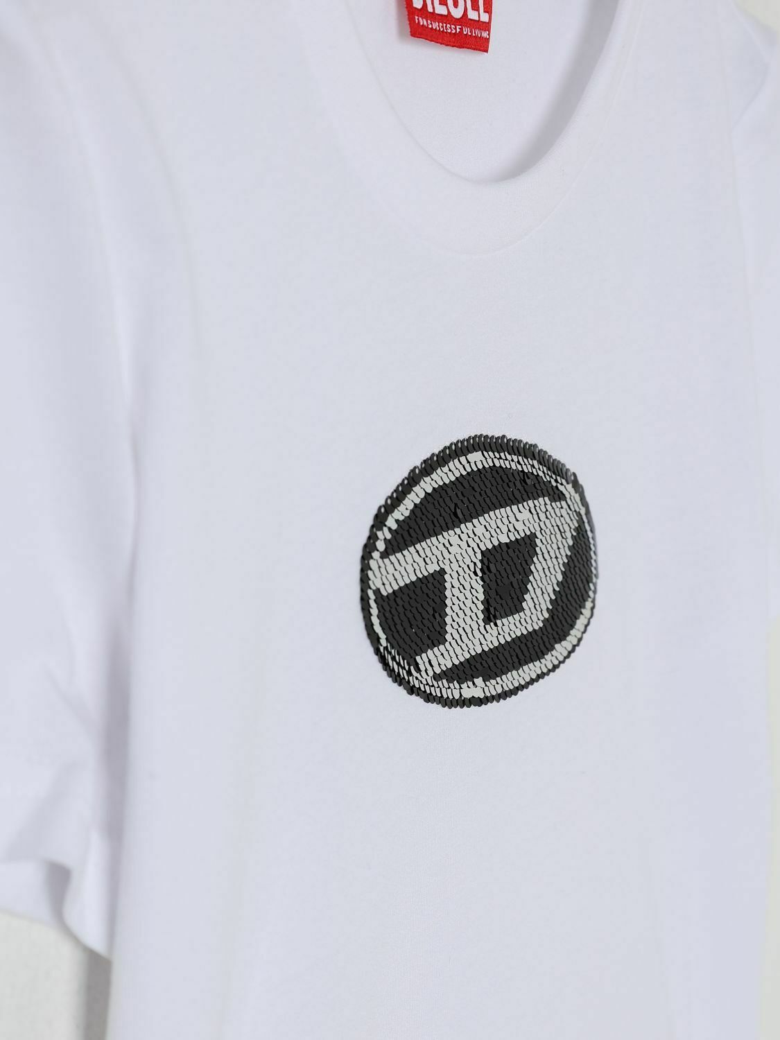 Graphic Logo T-Shirt - White / 16 IT