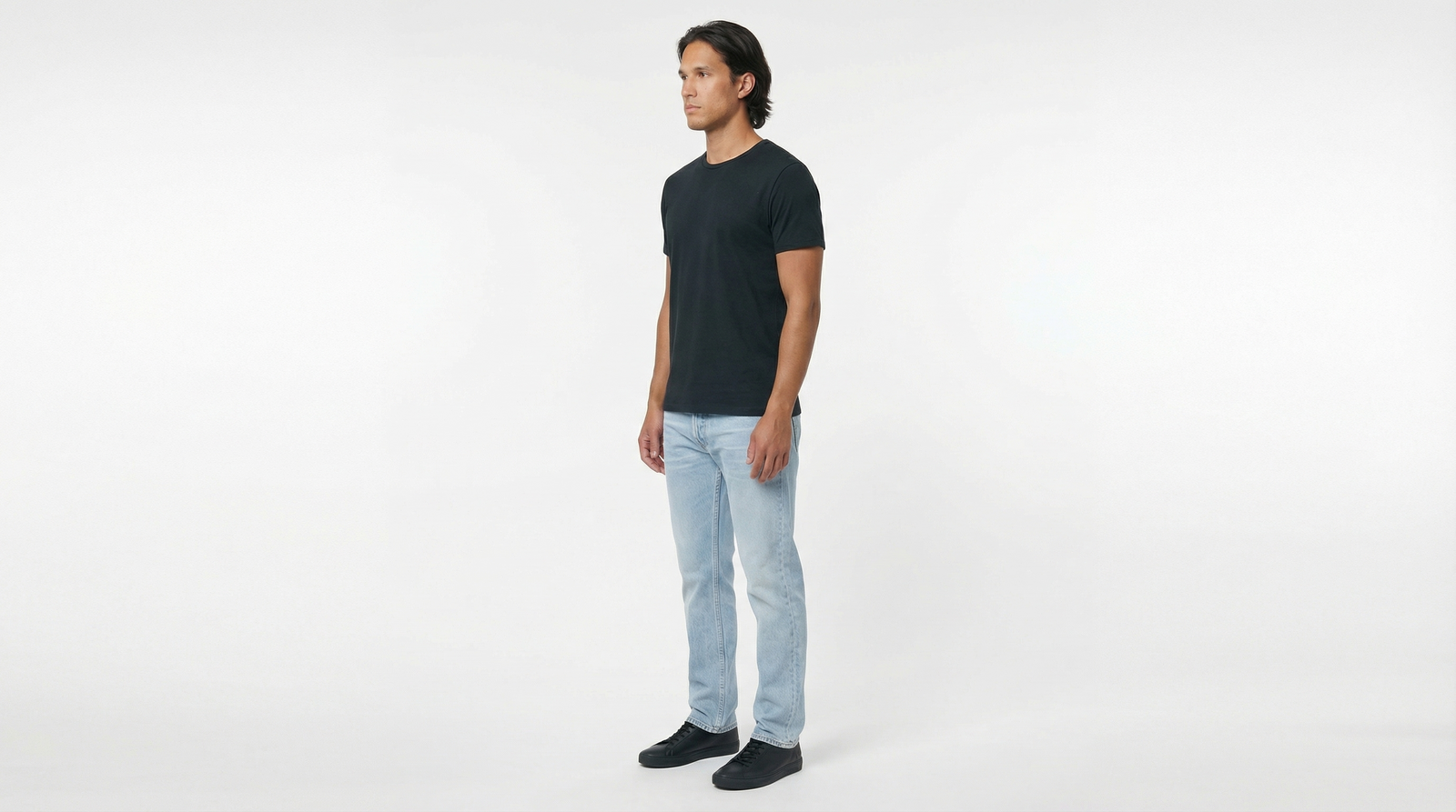 Standard Straight Cotton Jeans with Washed Effect and Five-Pocket Design - Blue / W31 | L32