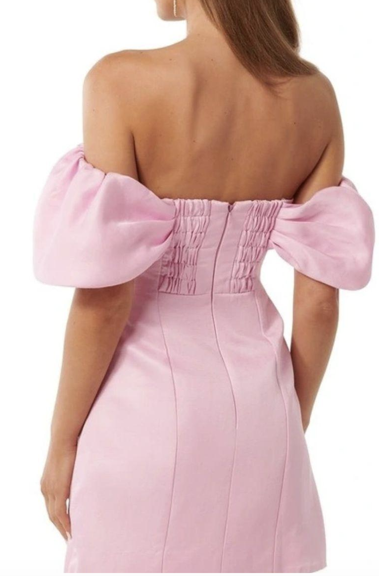 Jacquie off shoulder mini dress pink