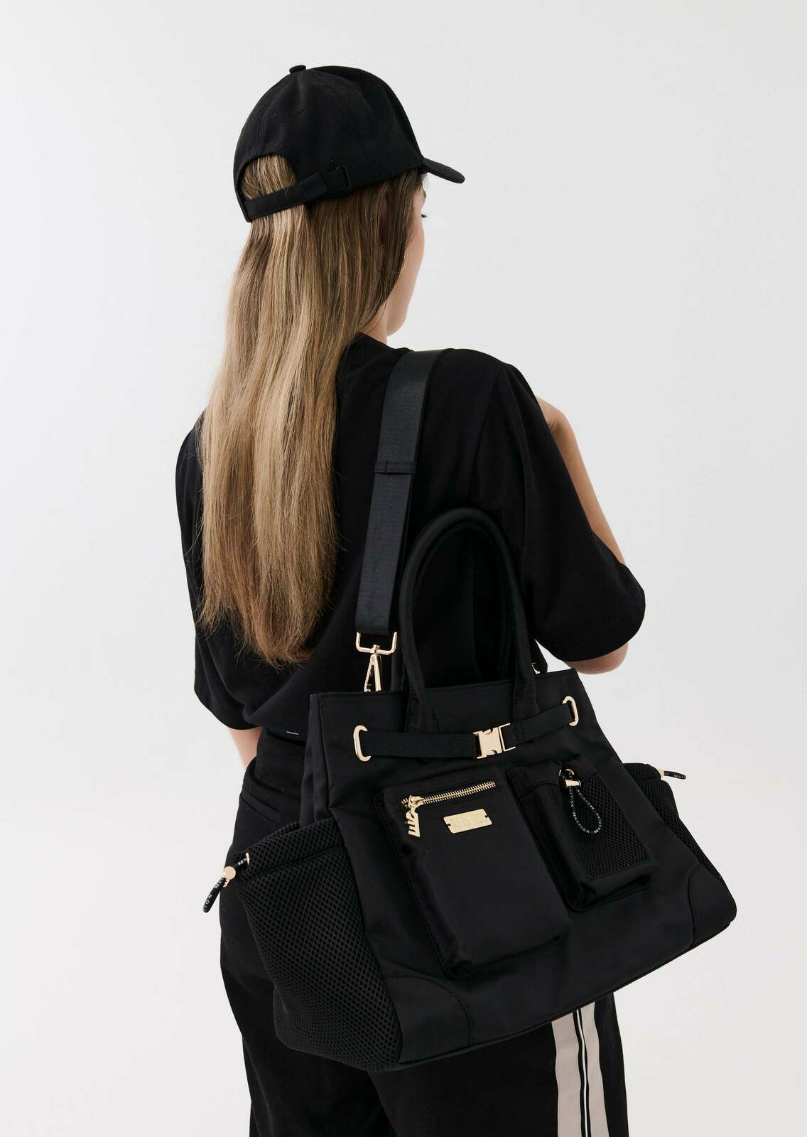 MAXIMAL BAG IN BLACK